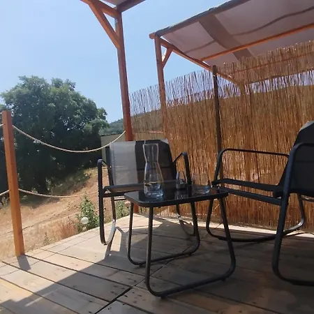 Terras Do Salvado * Fundao
