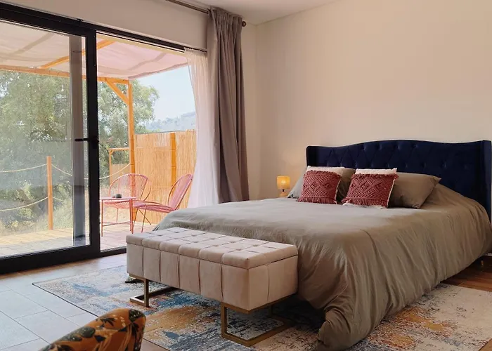 Terras Do Salvado Alojamento de Turismo Rural Fundão